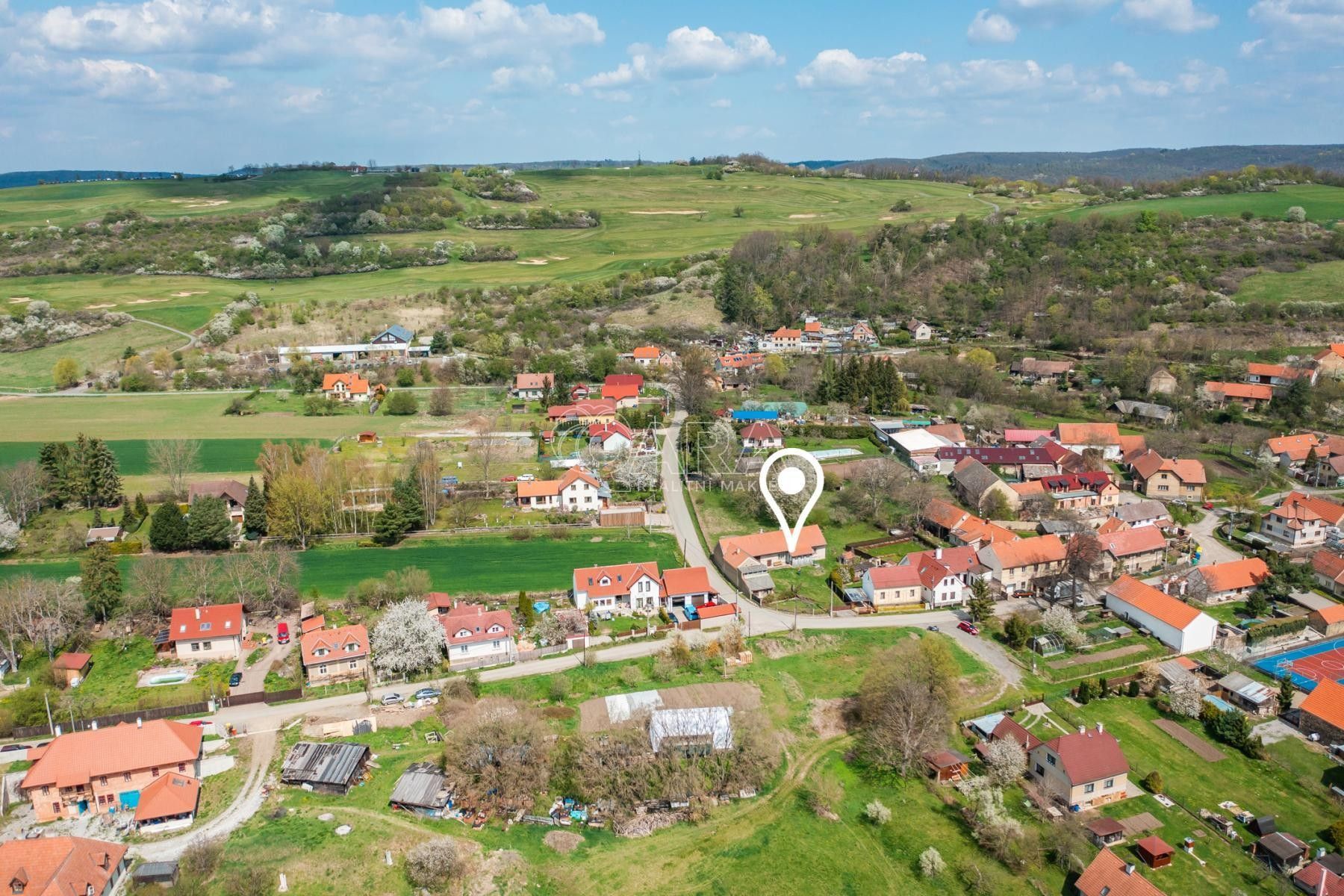 Pozemky pro bydlení, Karlštejnská, Liteň, 1 800 m²