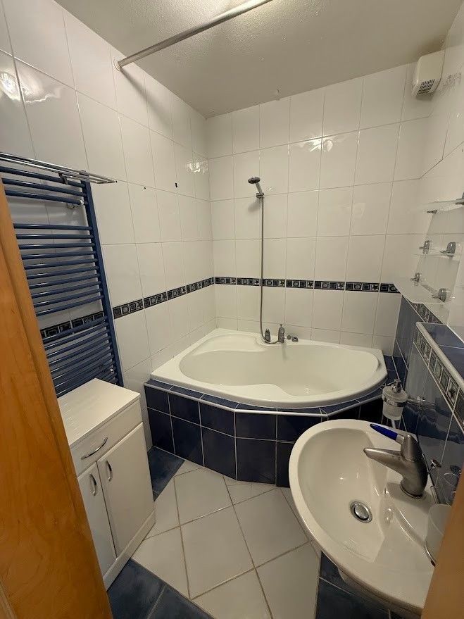 2+kk, Sídlištní, Praha - Lysolaje, 66 m² - 2