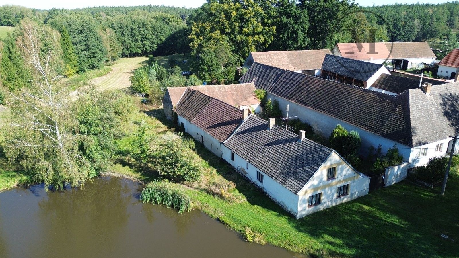 Prodej chalupa - Levín, Lišov, 460 m²