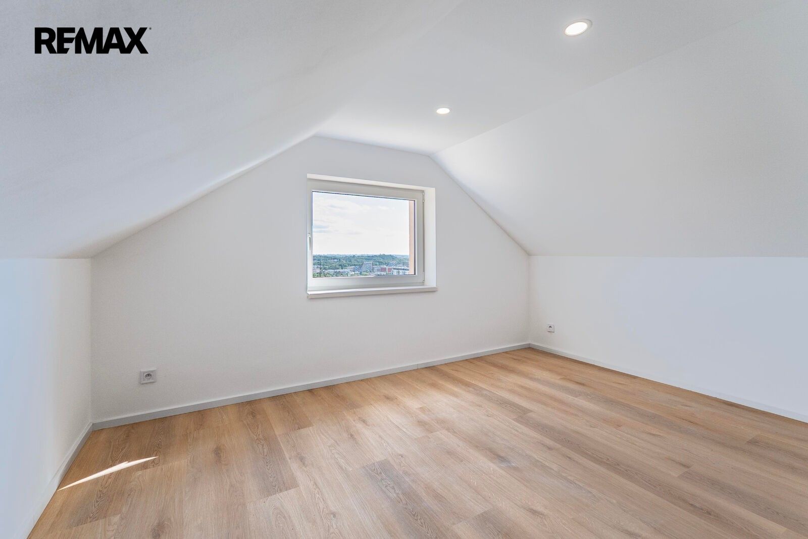 Rodinný dům · 87 m² · Kbelská 434, Praha Hloubětín - 4