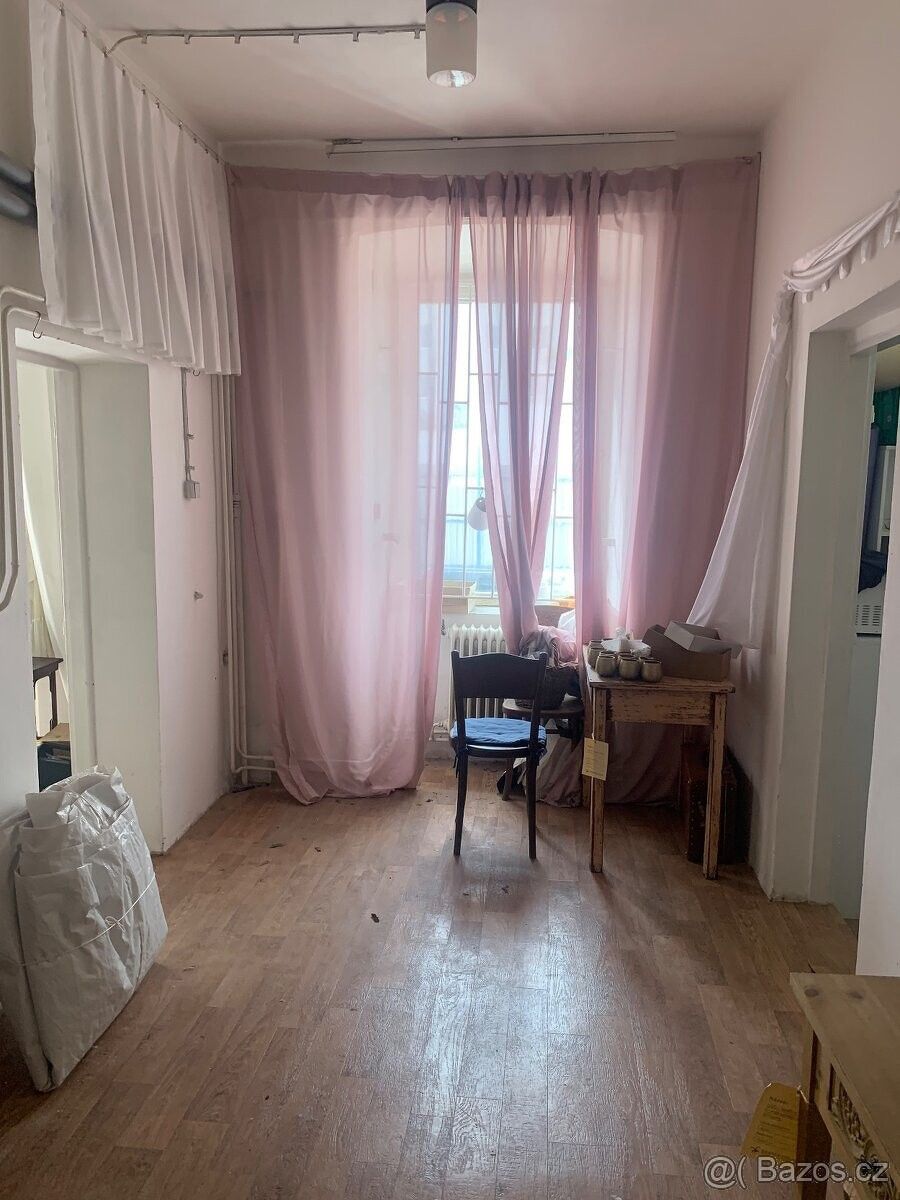 Pronájem obchodní prostory - Brno, 602 00