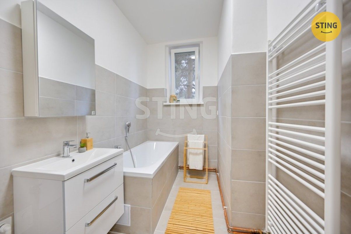 Prodej byt 3+1 - Jana Palacha, Pardubice, 98 m²