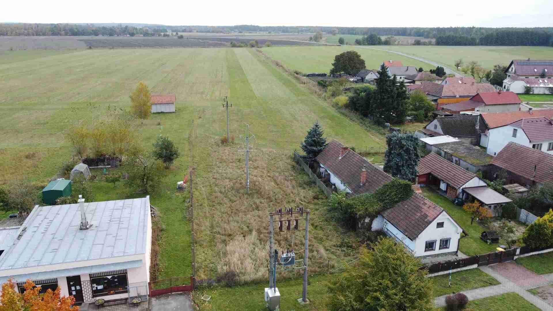 Prodej pozemek - Tetov, 906 m²
