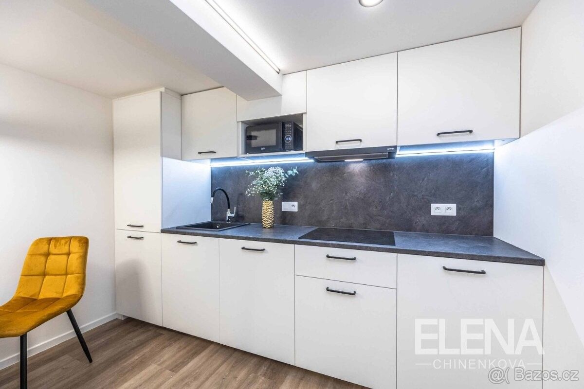 Prodej byt - Praha, 162 00
