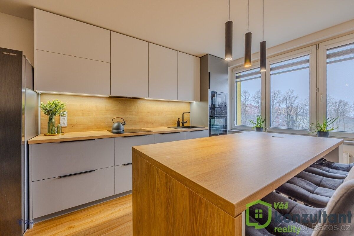 Byty, Ostrava, 700 30