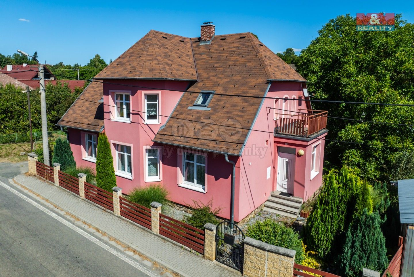 Rodinné domy, Rovečné, 270 m²