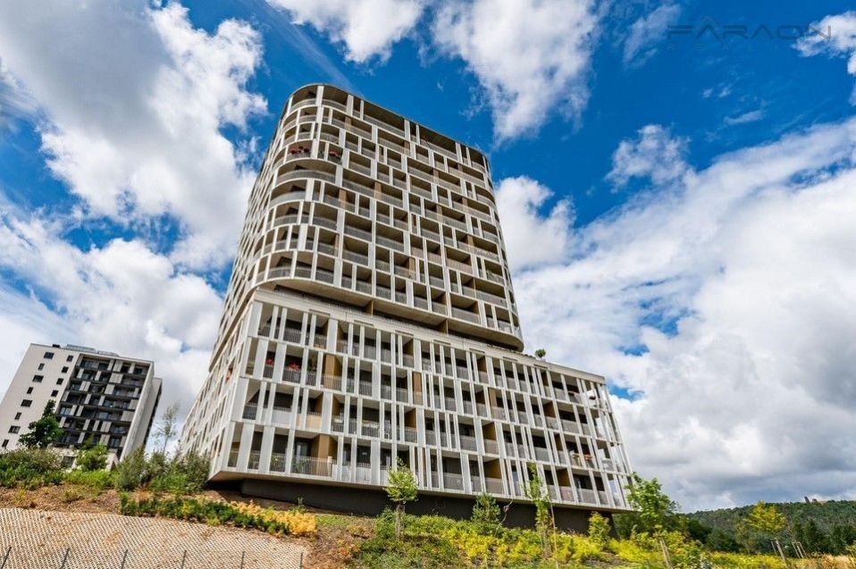 Byt 1+kk · 31 m² · Mezi vodami  , Praha Modřany - 2