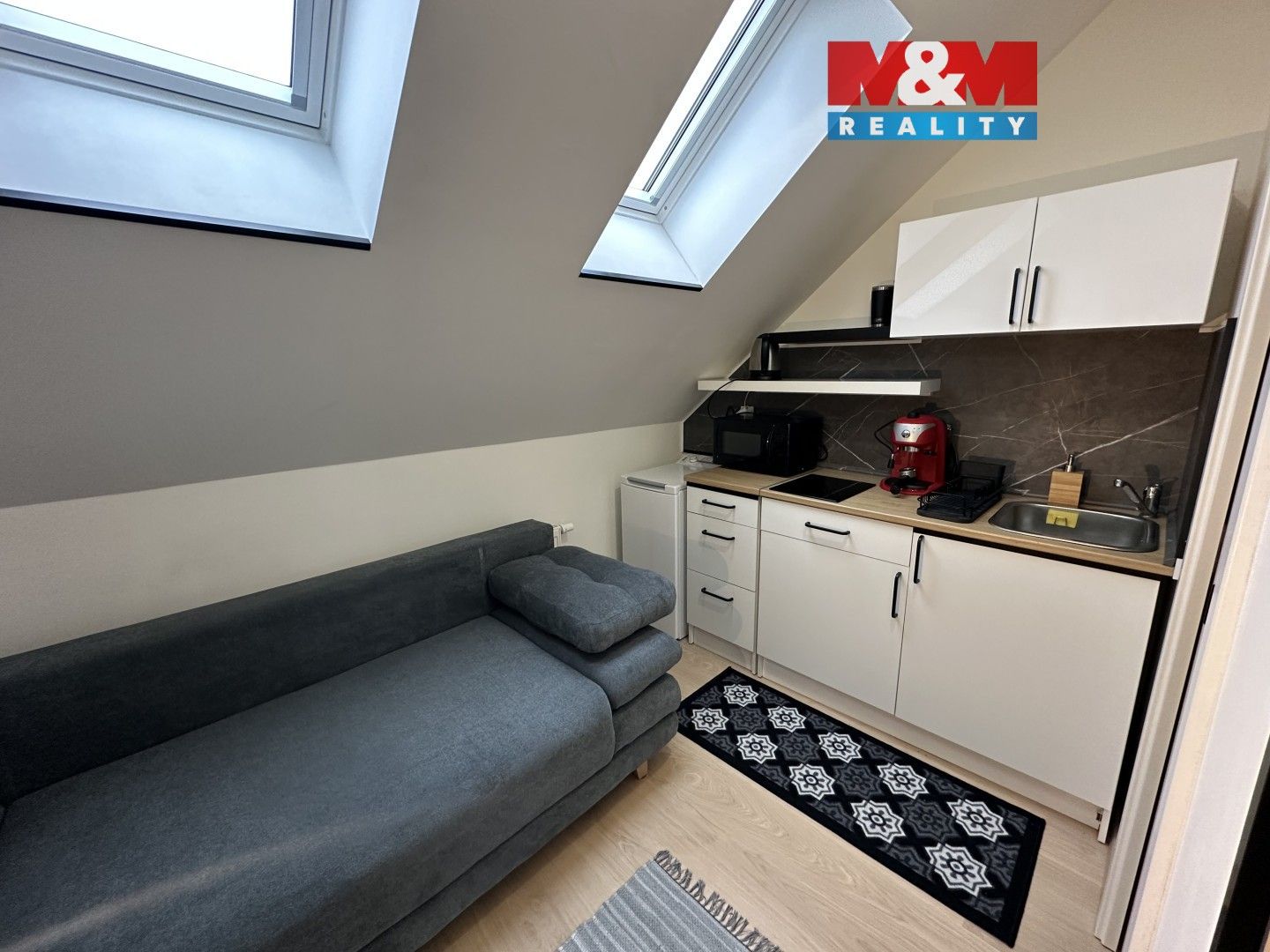 1+kk, Konzumní, Praha, 18 m²