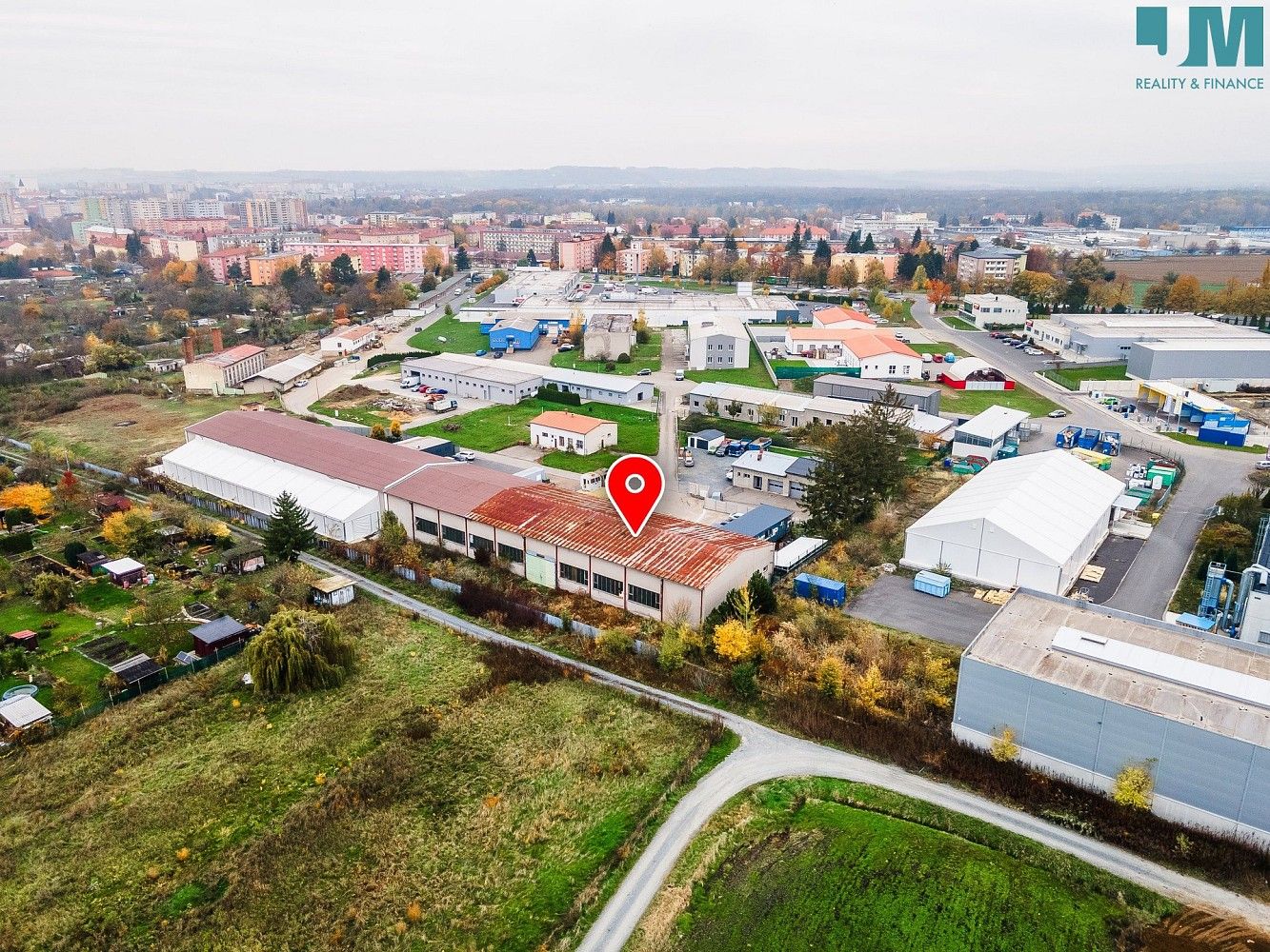 Výrobní prostory, 764 m²
