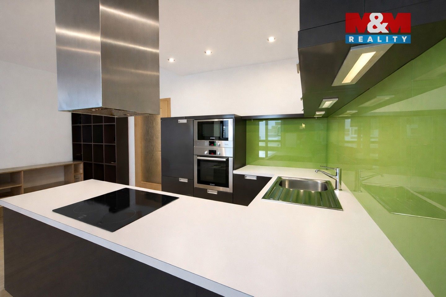 Pronájem byt 3+kk - Pod Haltýřem, Praha, 77 m²