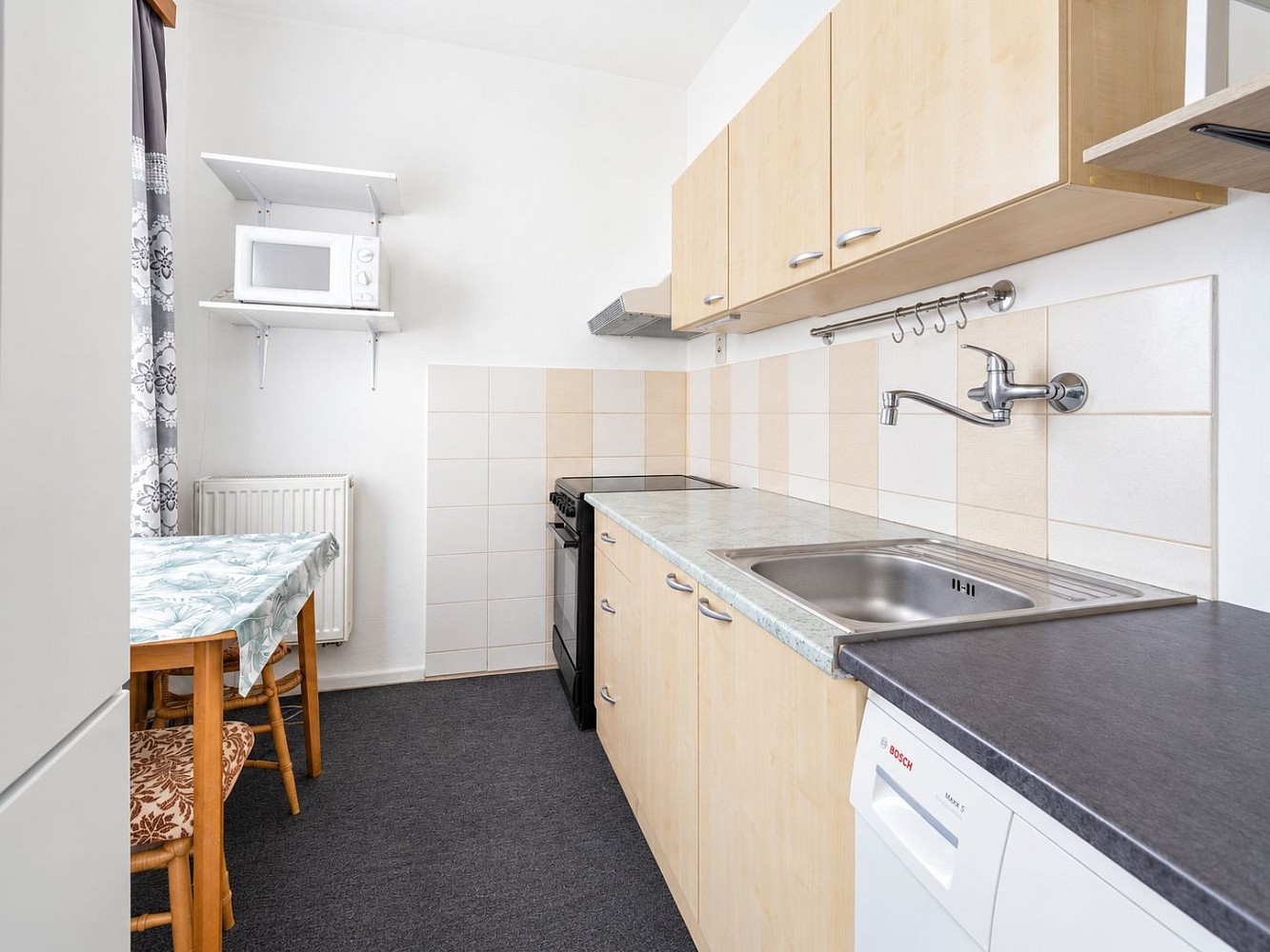 Prodej rodinný dům - K mejtu, Praha 4 - Písnice, 68 m² - 5