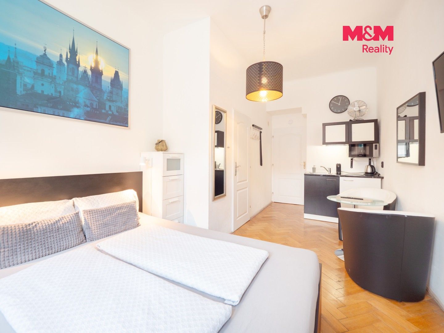 Byt 1+kk · 17 m² · Školská, Praha - 3