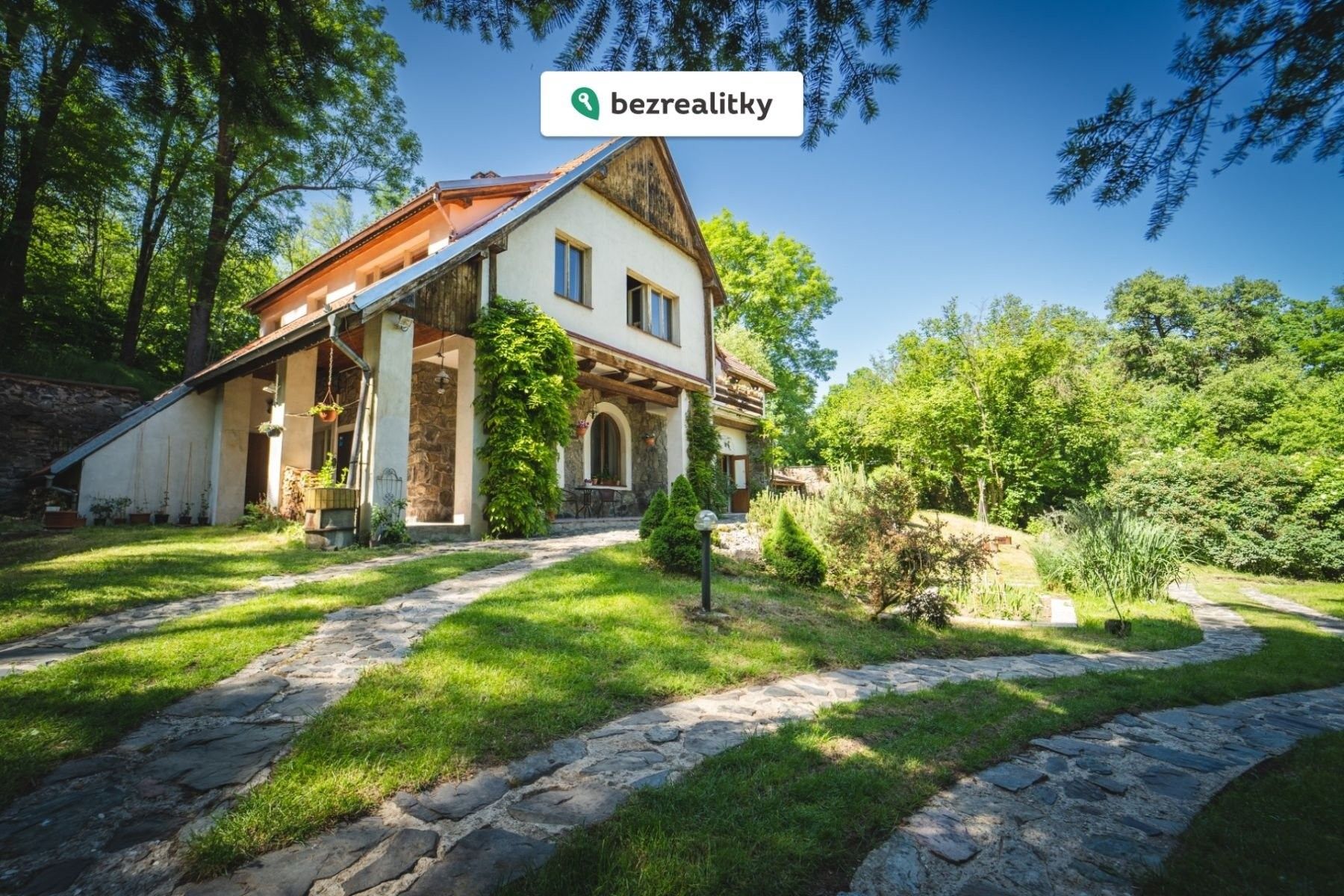 Prodej rodinný dům - Černíkovice, Chrášťany, 241 m²