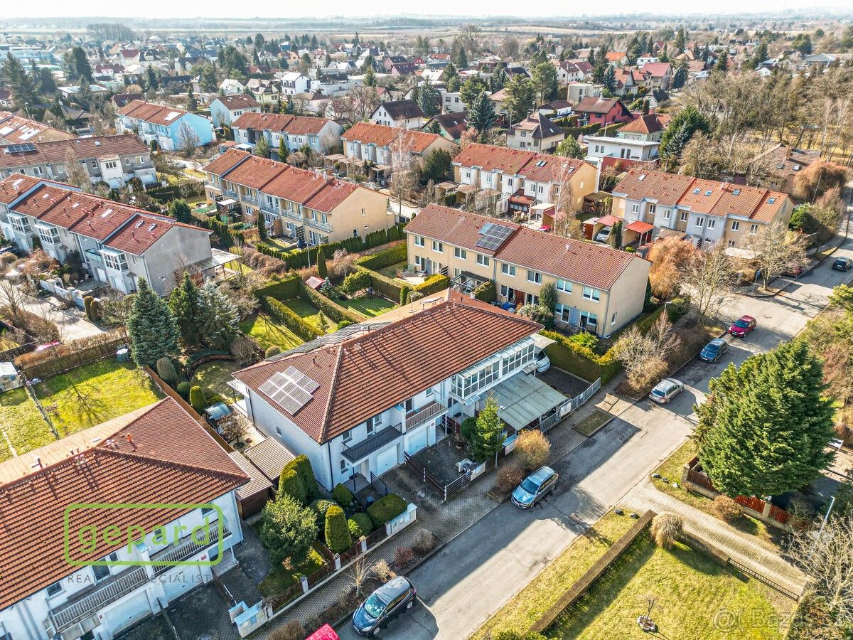 Pronájem rodinný dům - Praha, 190 16