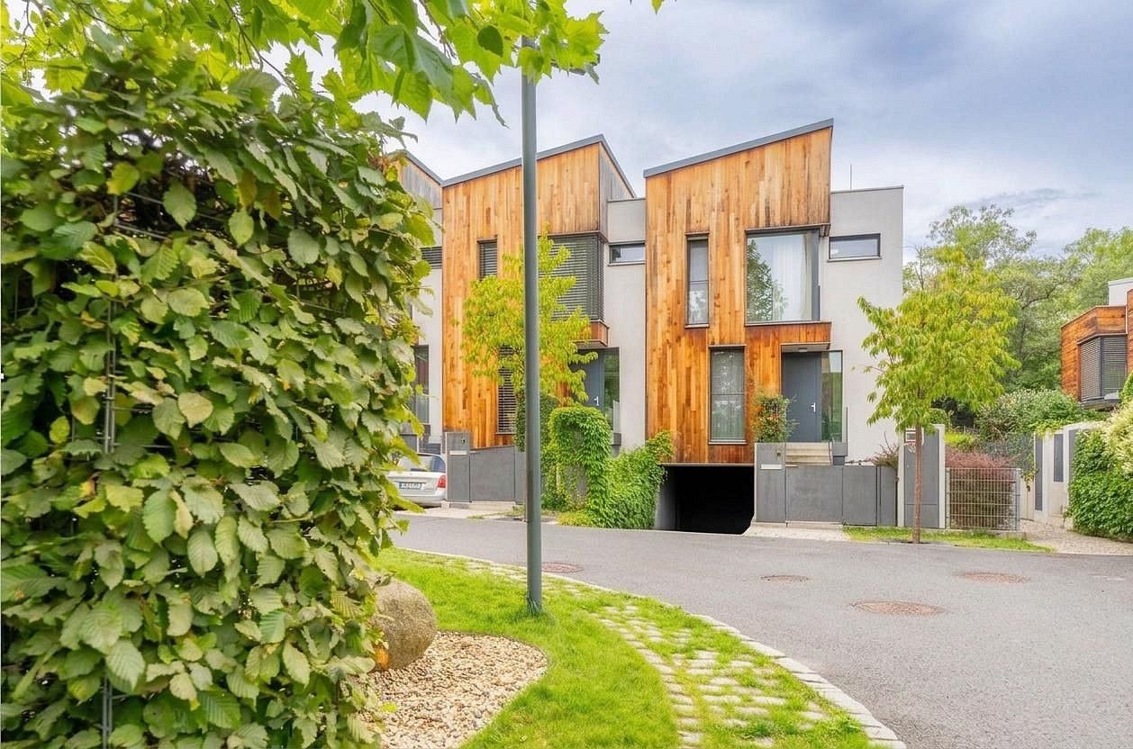 Rodinné domy, Praha - Dejvice, okres Praha 6, Hlavní město Praha, 165 m² - 1