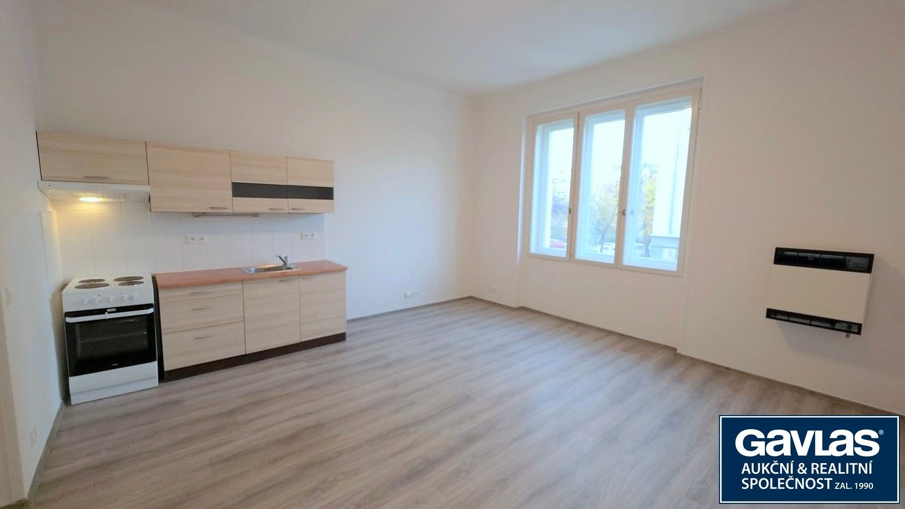 Pronájem byt 1+1 - Křišťanova, Praha, 55 m²