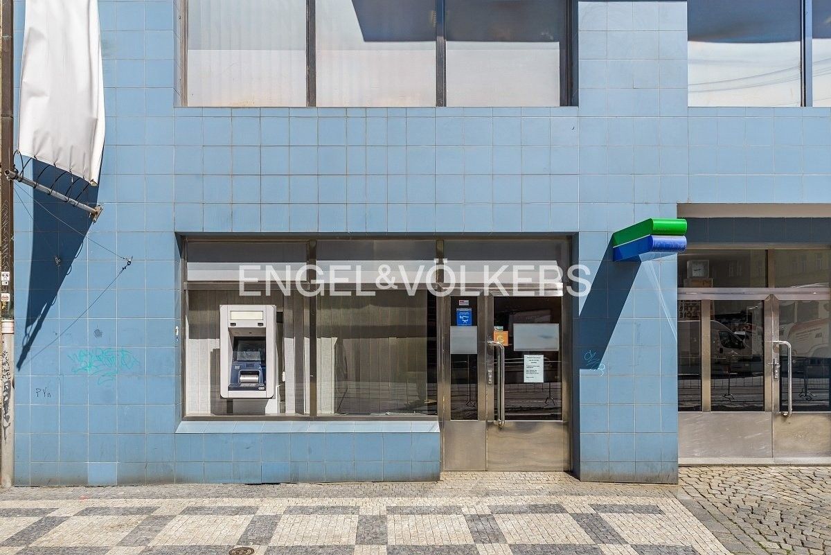 Pronájem obchodní prostory - Dukelských hrdinů 407, Praha, 268 m²
