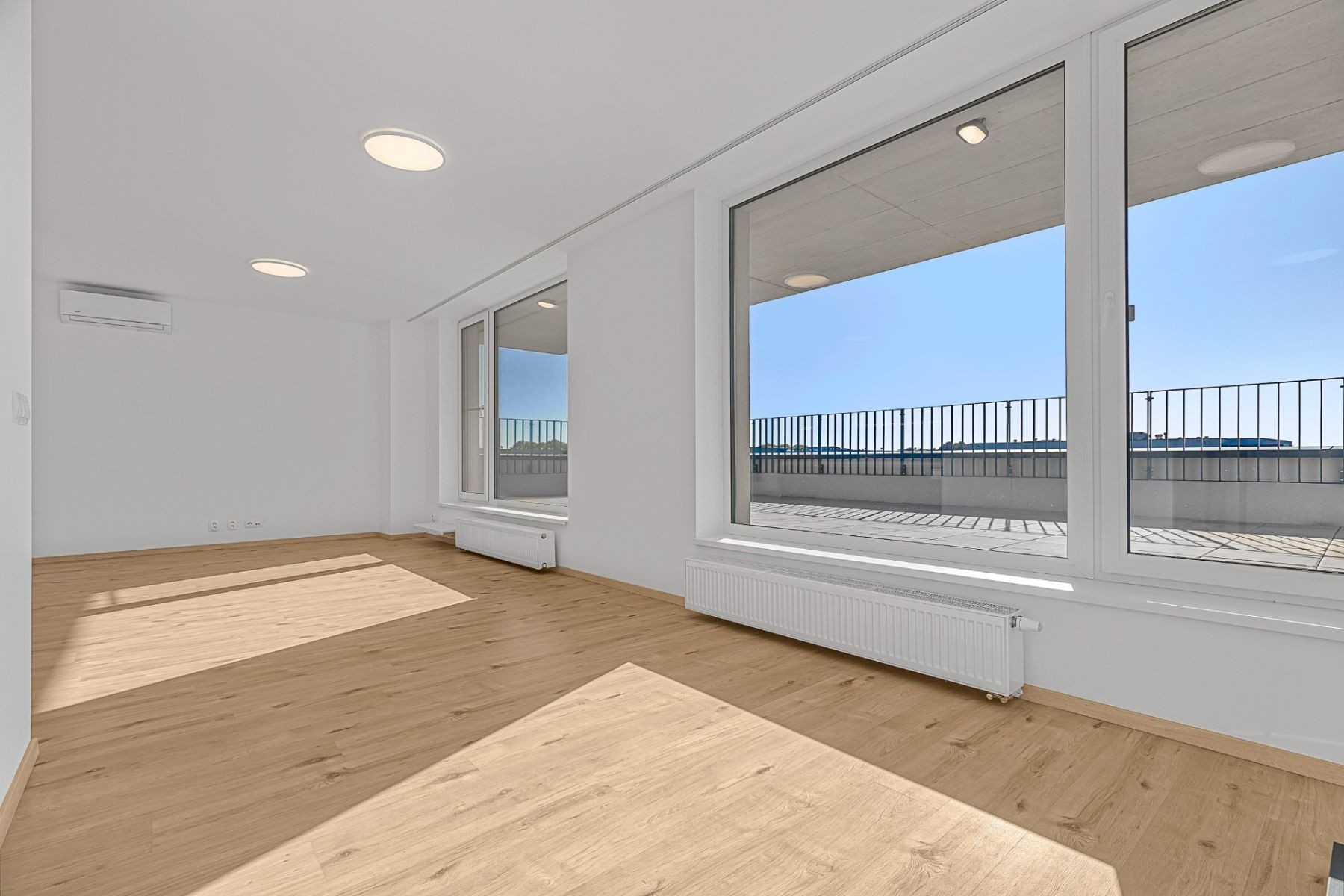 4+1, Fialová, Petržalka - Lúky, Bratislavský kraj, 107 m² - 2
