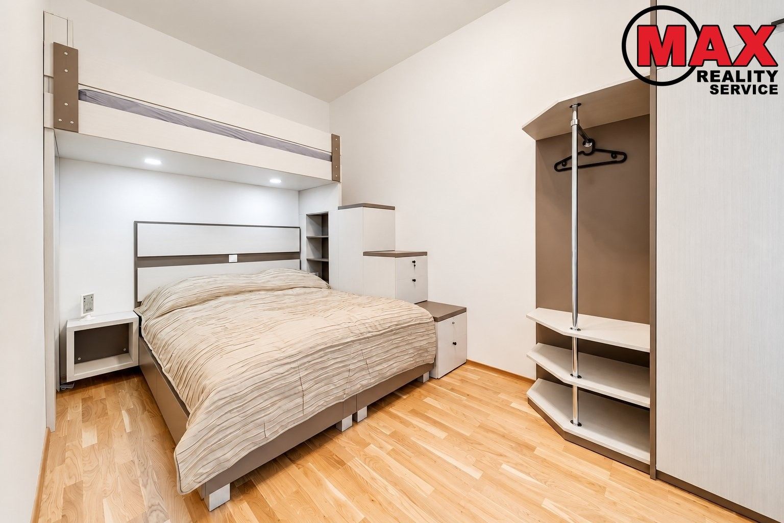 Byt 1+1 · 32 m² · Tyršova, Praha - 3