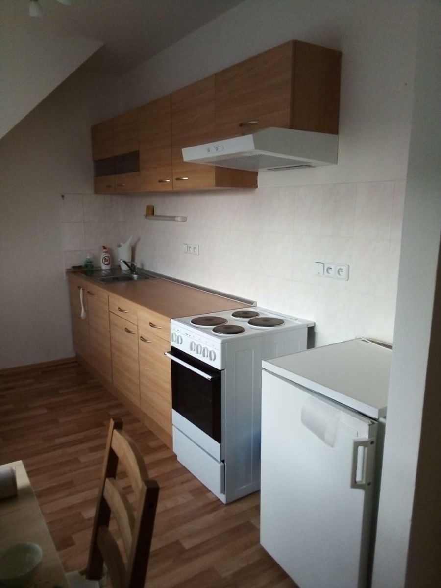 1+kk, Hobzíkova, Opava - Opava-Předměstí, Moravskoslezský kraj, 35 m² - 1
