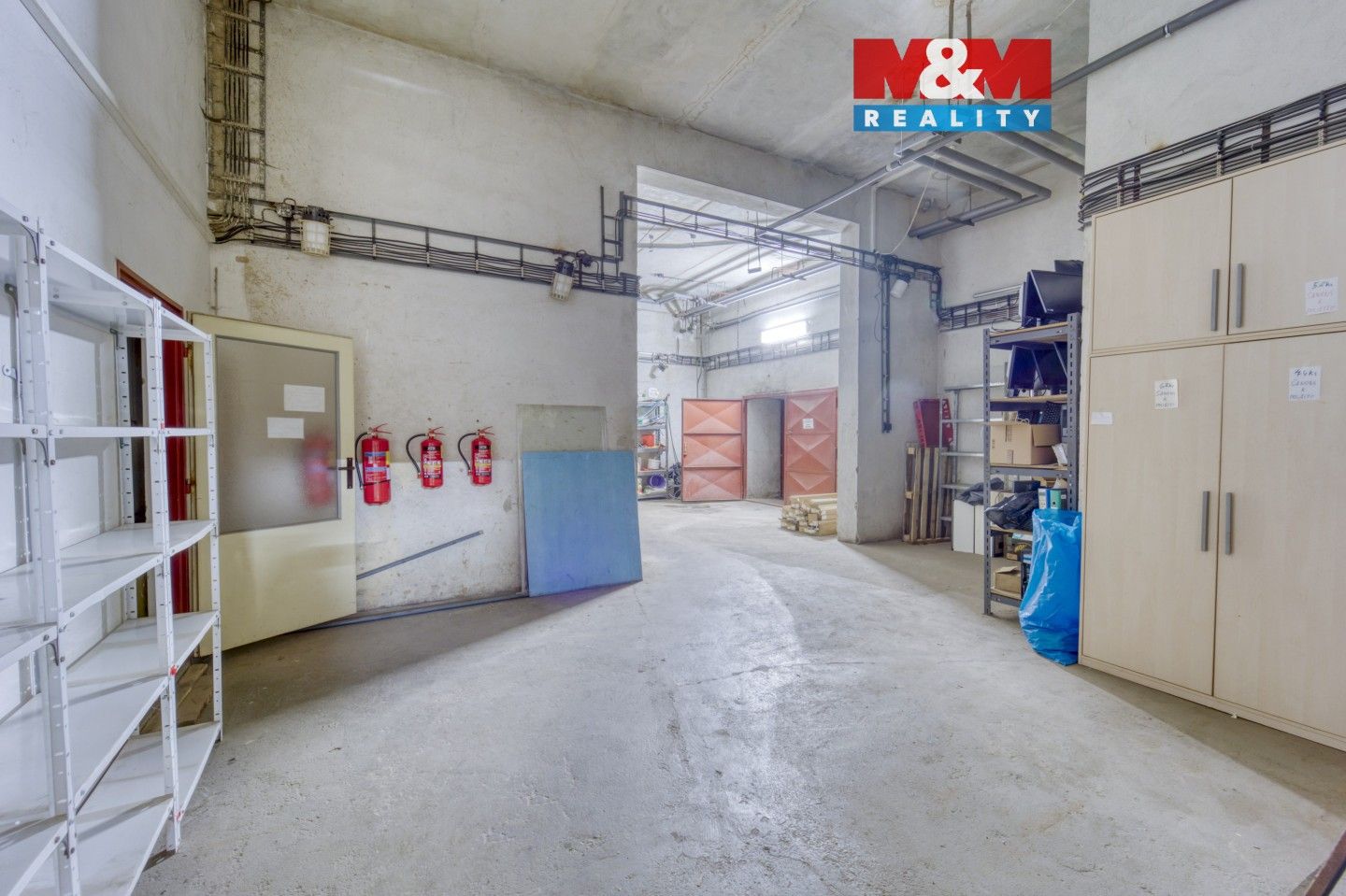 Sklady, Husova, Plzeň, 371 m²