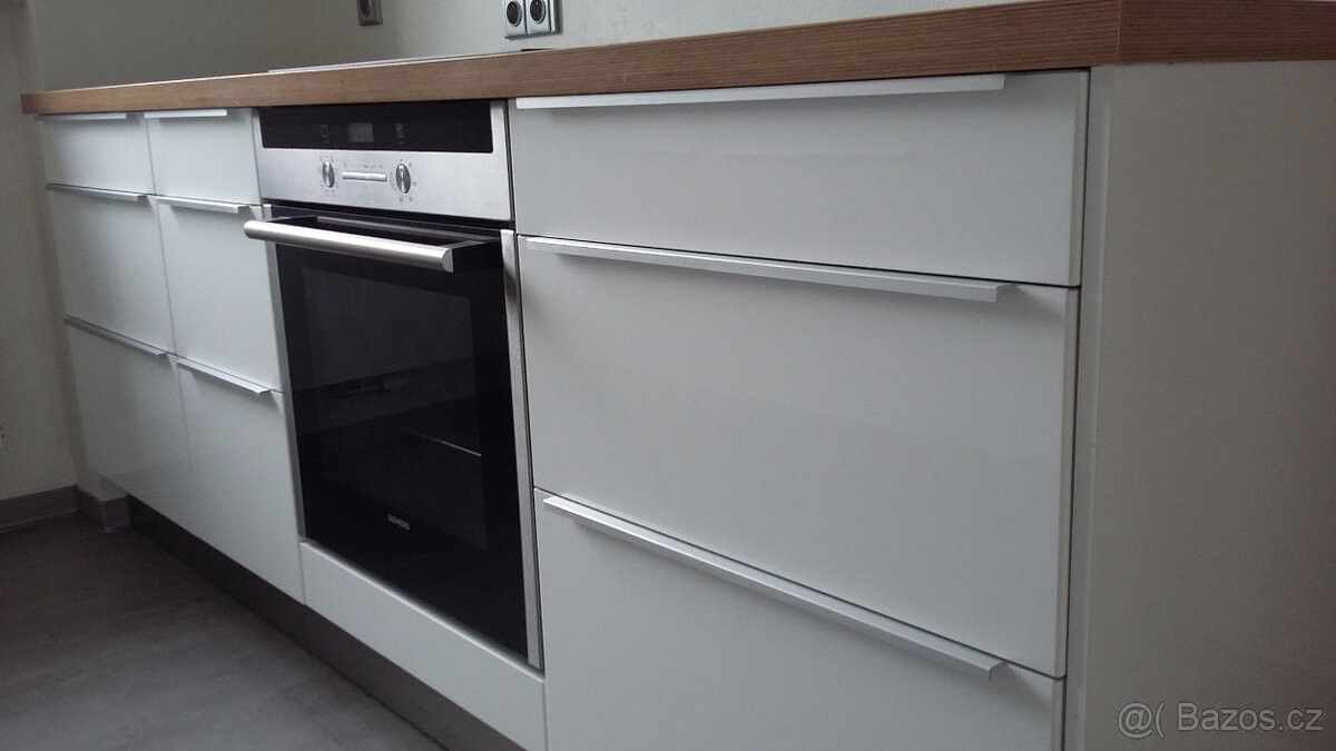 Pronájem byt - Roztoky u Prahy, 252 63