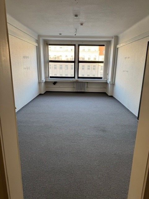 Pronájem kancelář - Praha, 110 00