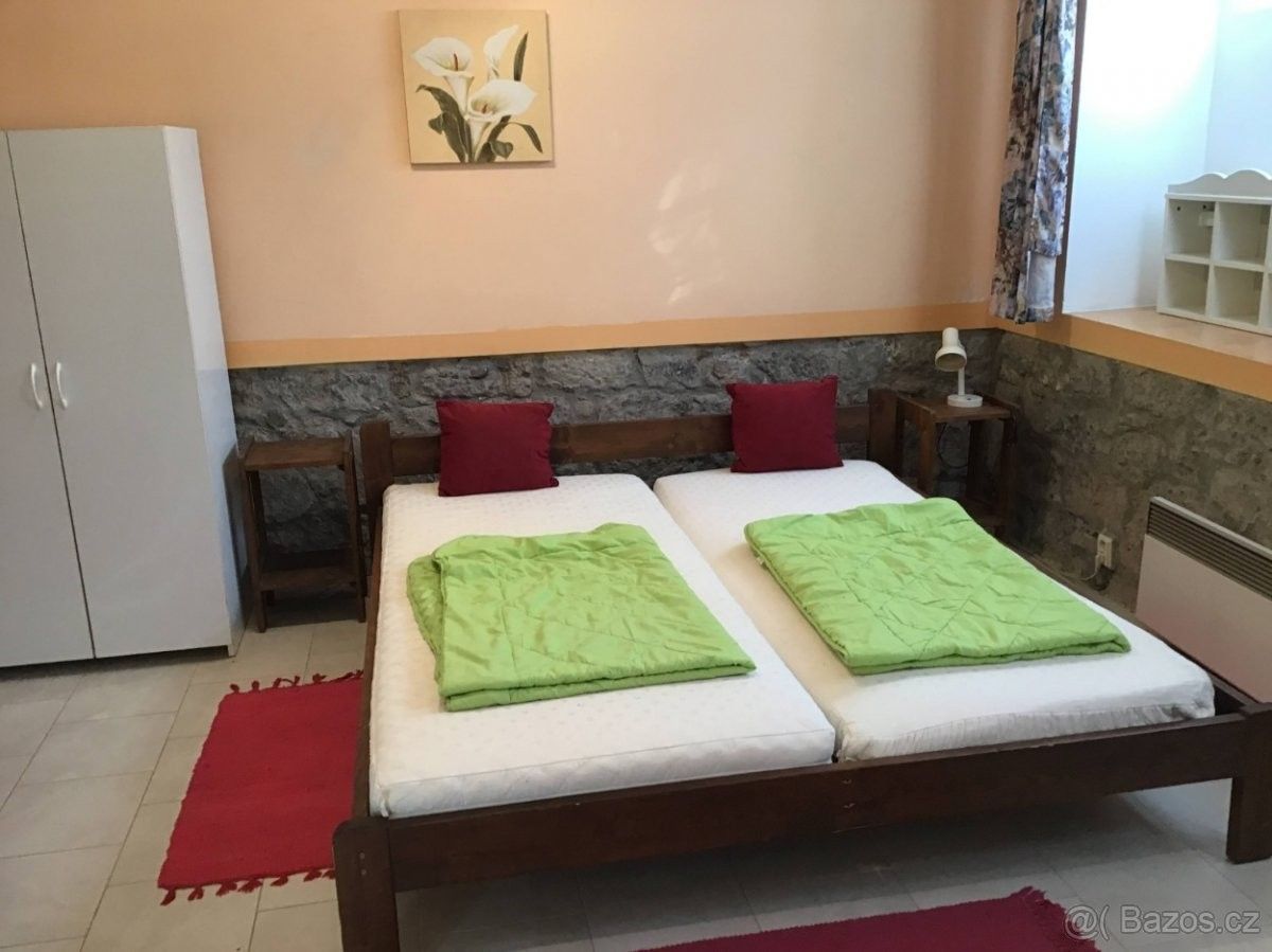 Byty, Karlovy Vary, 360 01 - 1