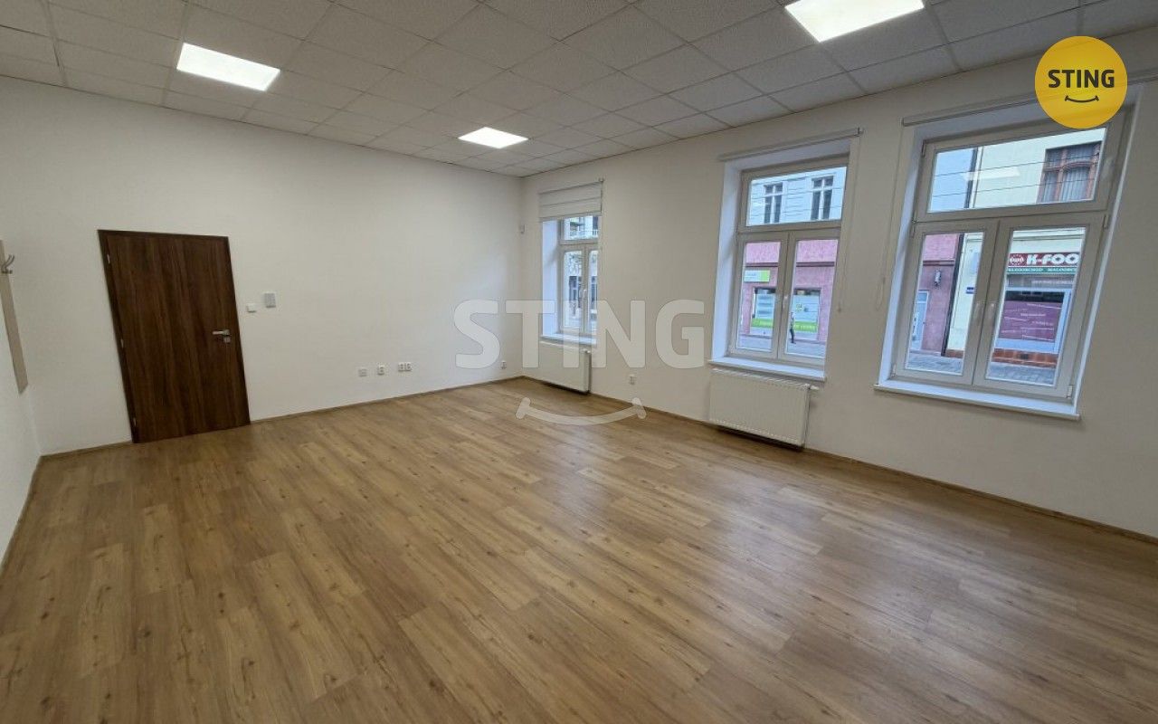 Kanceláře, Nádražní, Ostrava, 75 m²