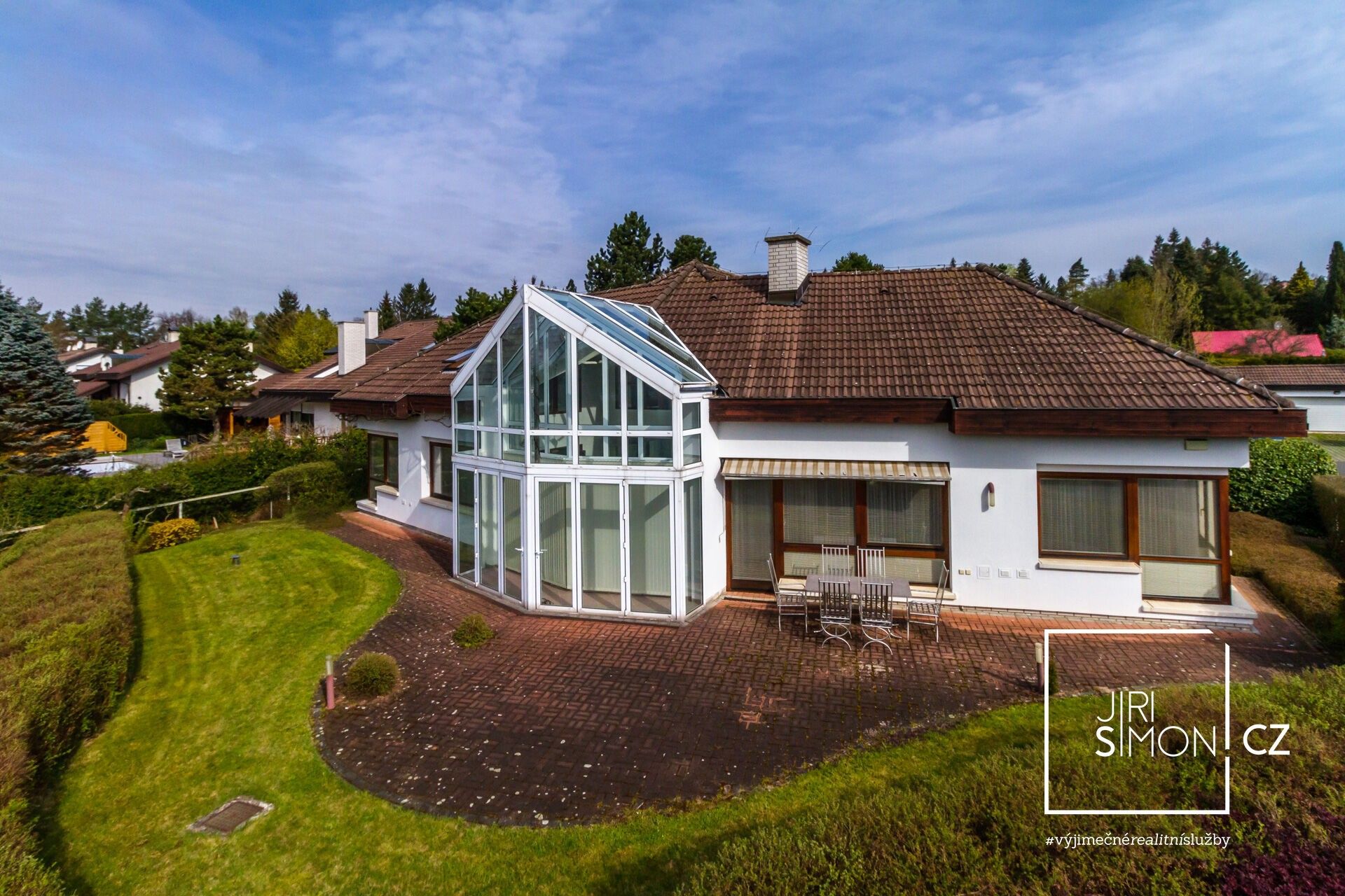 Prodej dům - Kruhová, Kamenice, 428 m²