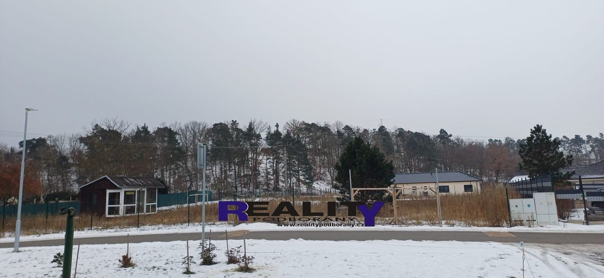 Pozemky pro bydlení, Luční, Holedeč