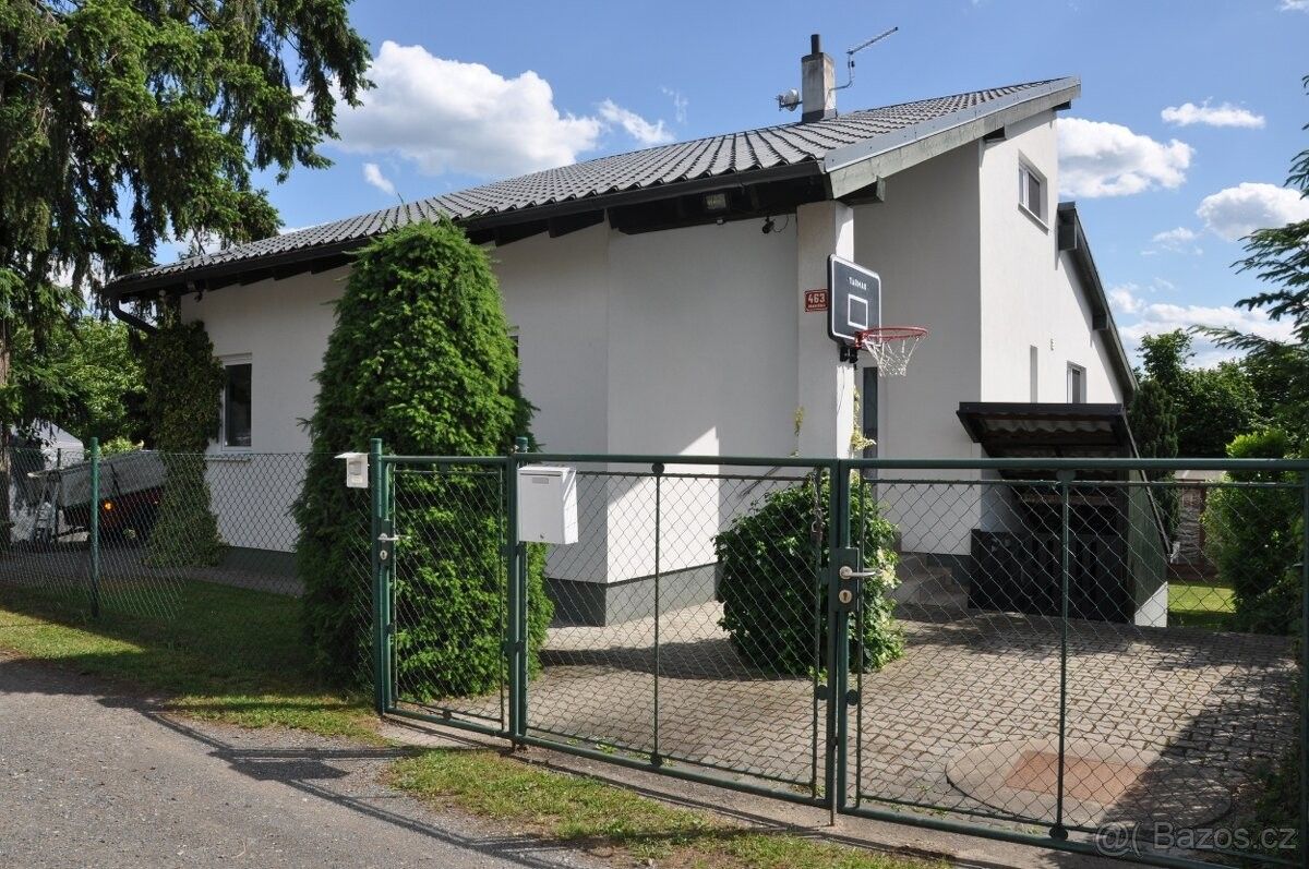 Rodinné domy, Hradištko, 252 09 - 2