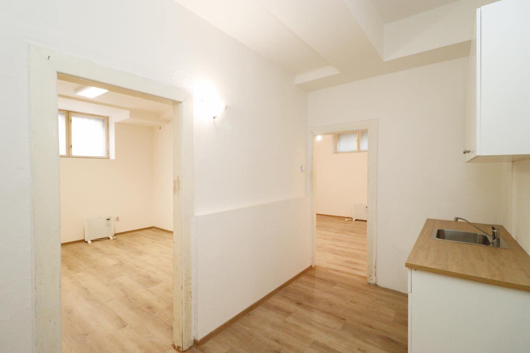 Byt 2+1 · 49 m² · Veleslavínská, Praha Veleslavín - 3