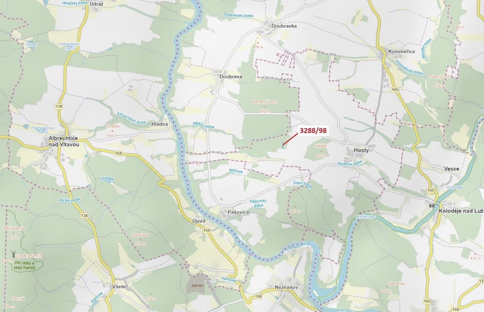 Les, 1 685 m²
