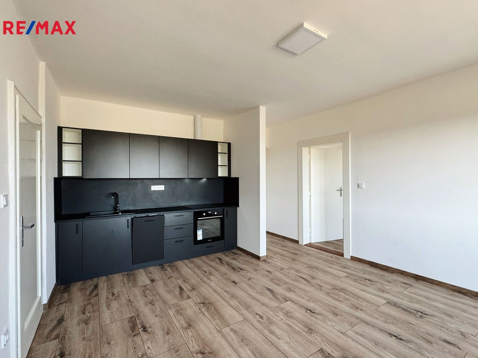 Pronájem byt 2+kk - Lety, 60 m²