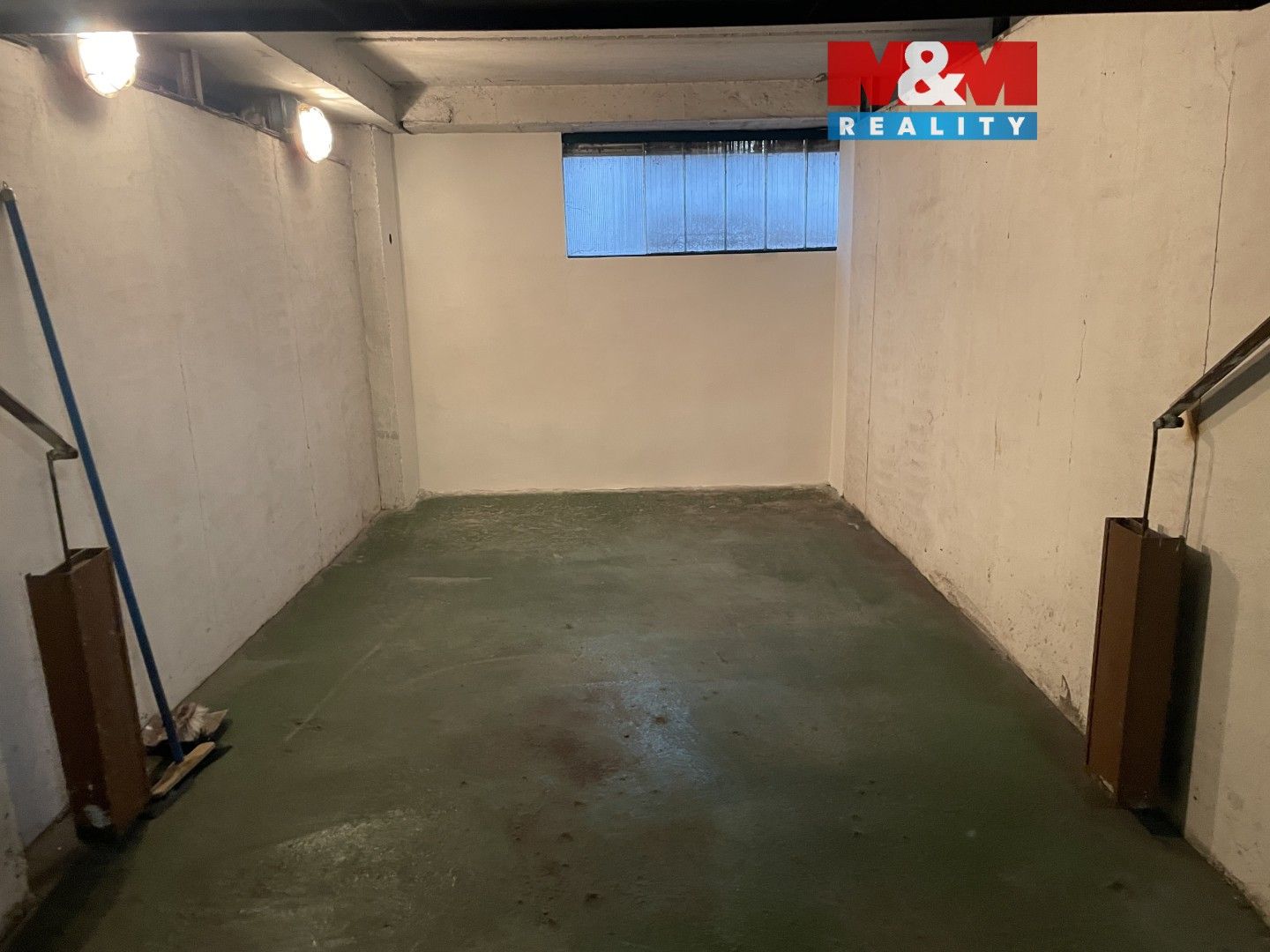 Ostatní, Hviezdoslavova, Praha, 15 m²