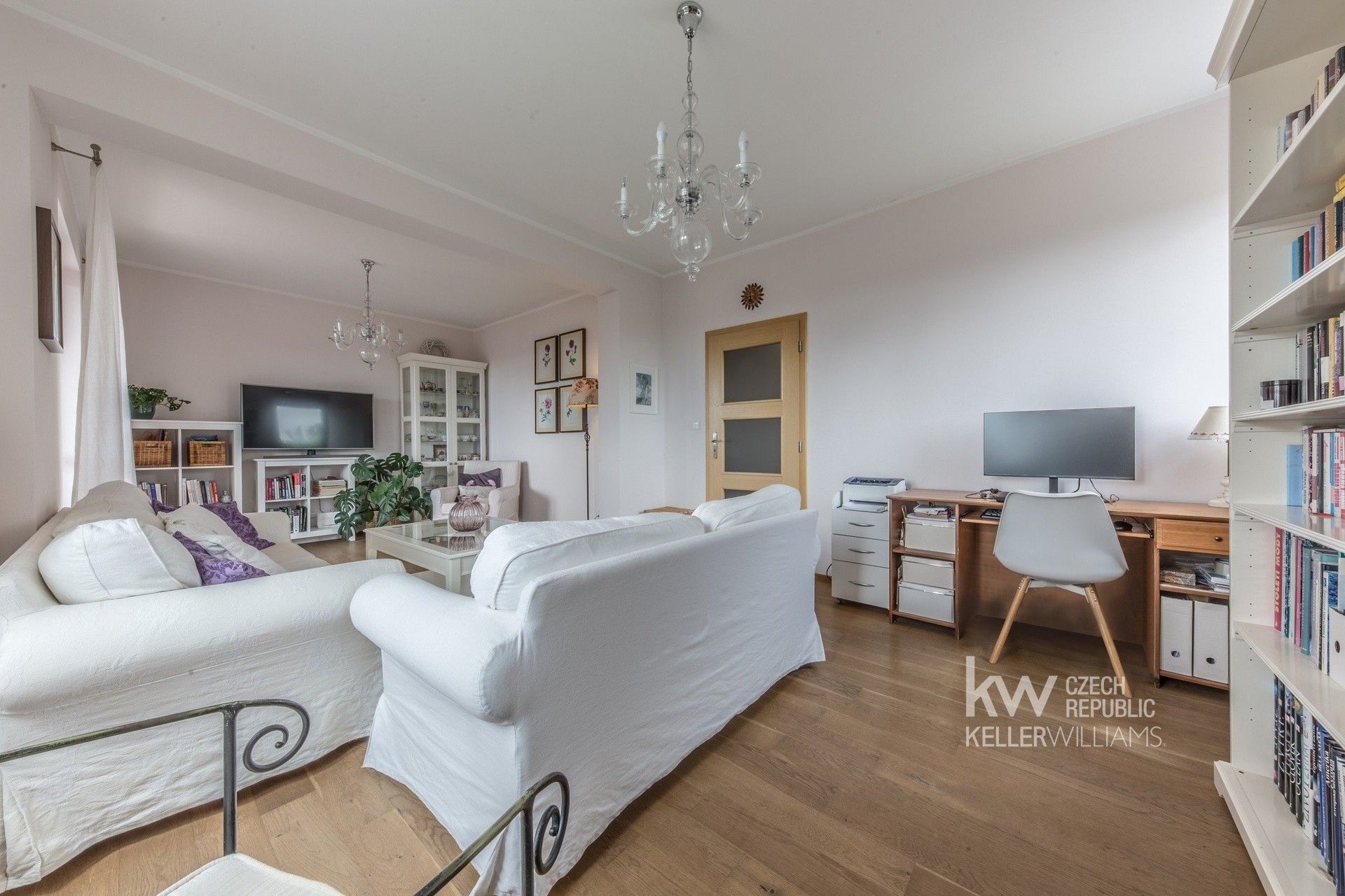 4+1, V javorech , Praha Horní Počernice, 102 m² - 1