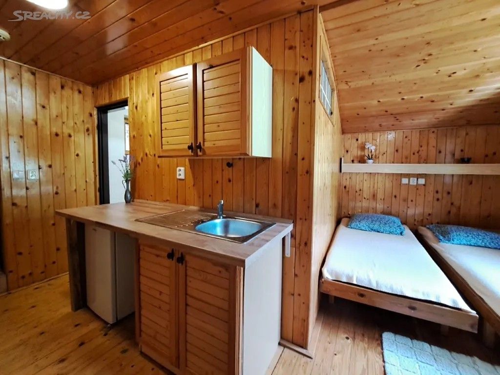 Restaurace, Valašské Klobouky, 766 01 - 2