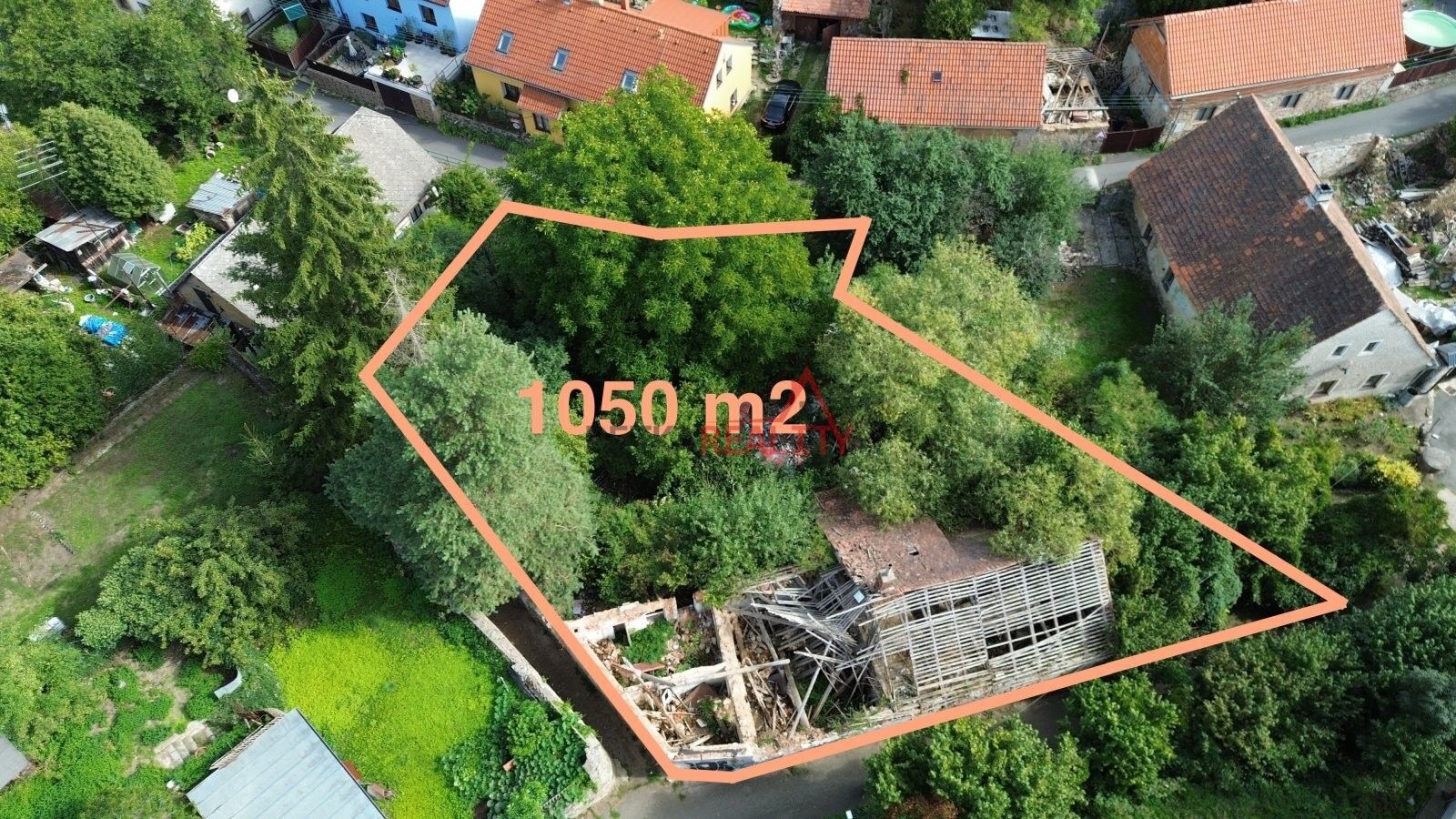 Pozemek pro bydlení, 1 050 m²