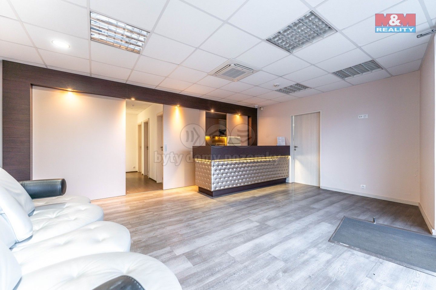 Obchodní prostory, Bělohorská, Praha, 168 m²