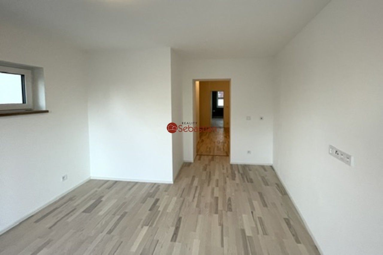Byt 2+1 · 43 m² · Sladkovského, Hořice - 3