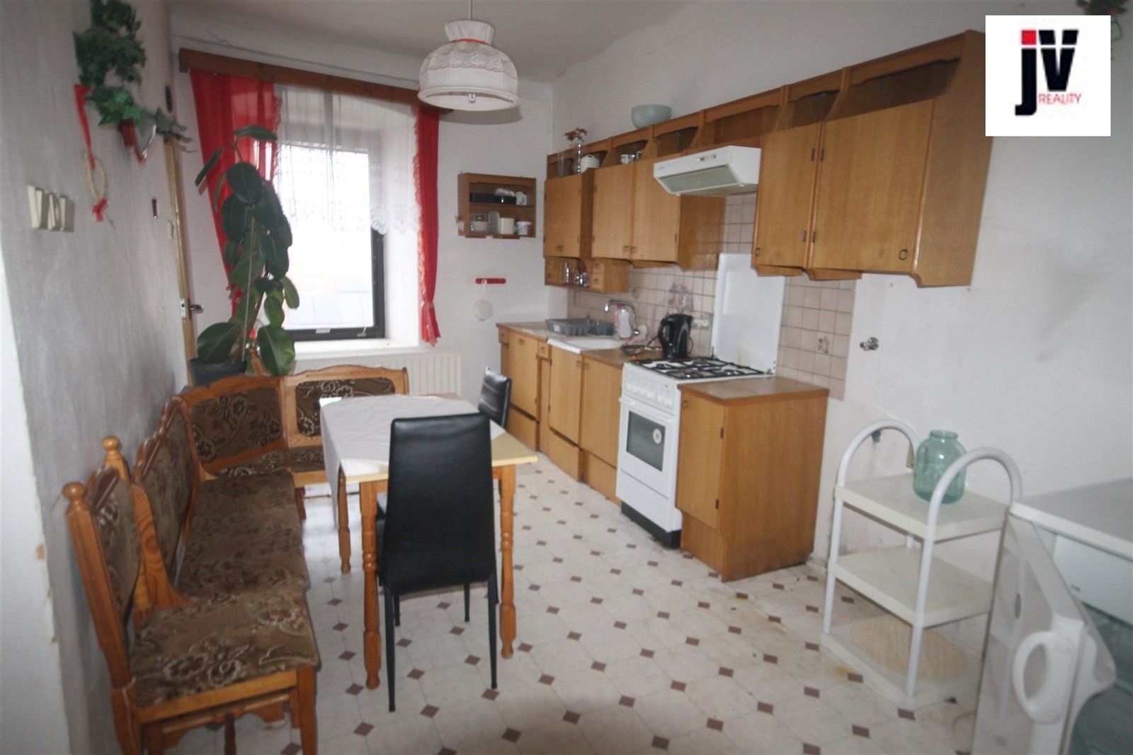 3+1, Kostelní, Město Touškov, 68 m²