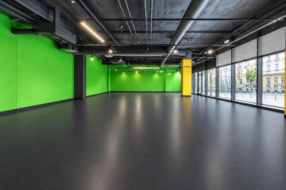 Obchodní prostory · 174 m² · Nuselská, Praha - 3