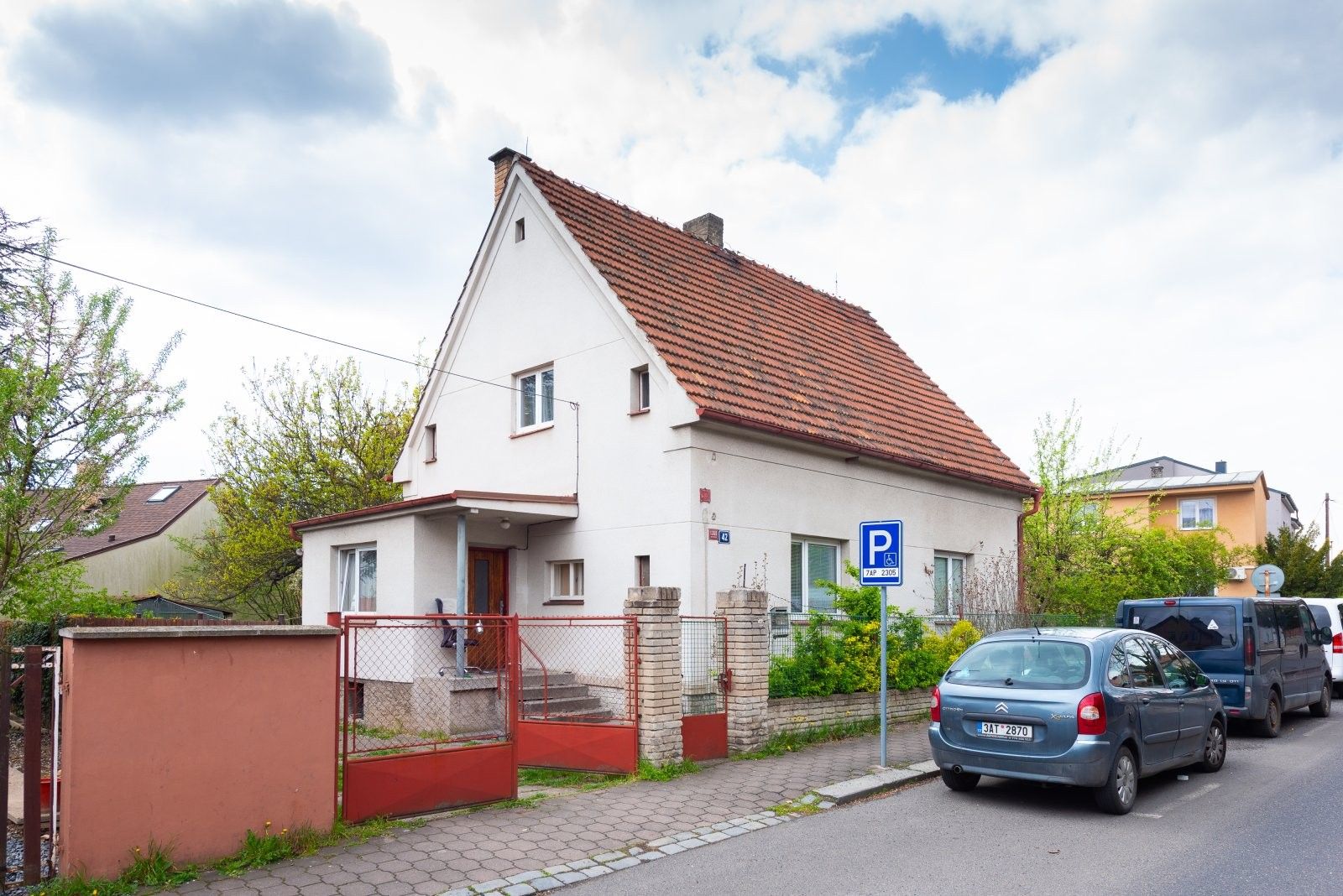 Rodinné domy, Khodlova 1308, Praha Horní Počernice, 150 m² - 1