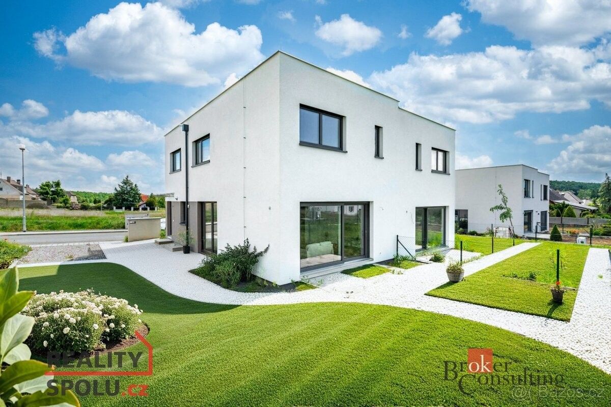 Rodinné domy, Kladno, 272 03