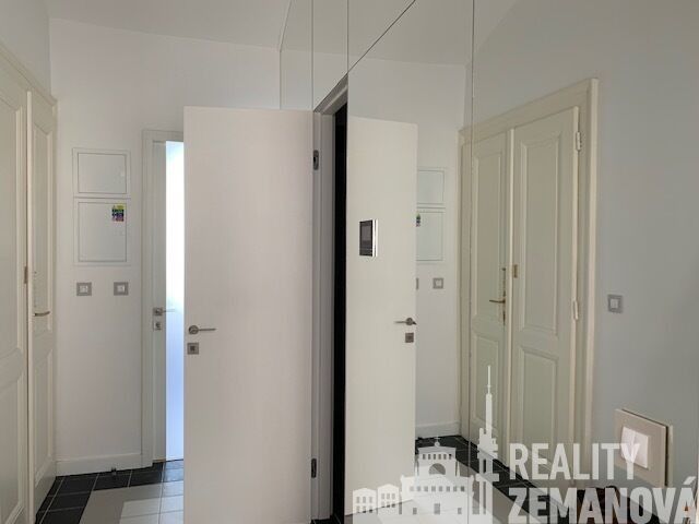 Pronájem byt 2+kk - Bořivojova, Praha, 54 m² - 5