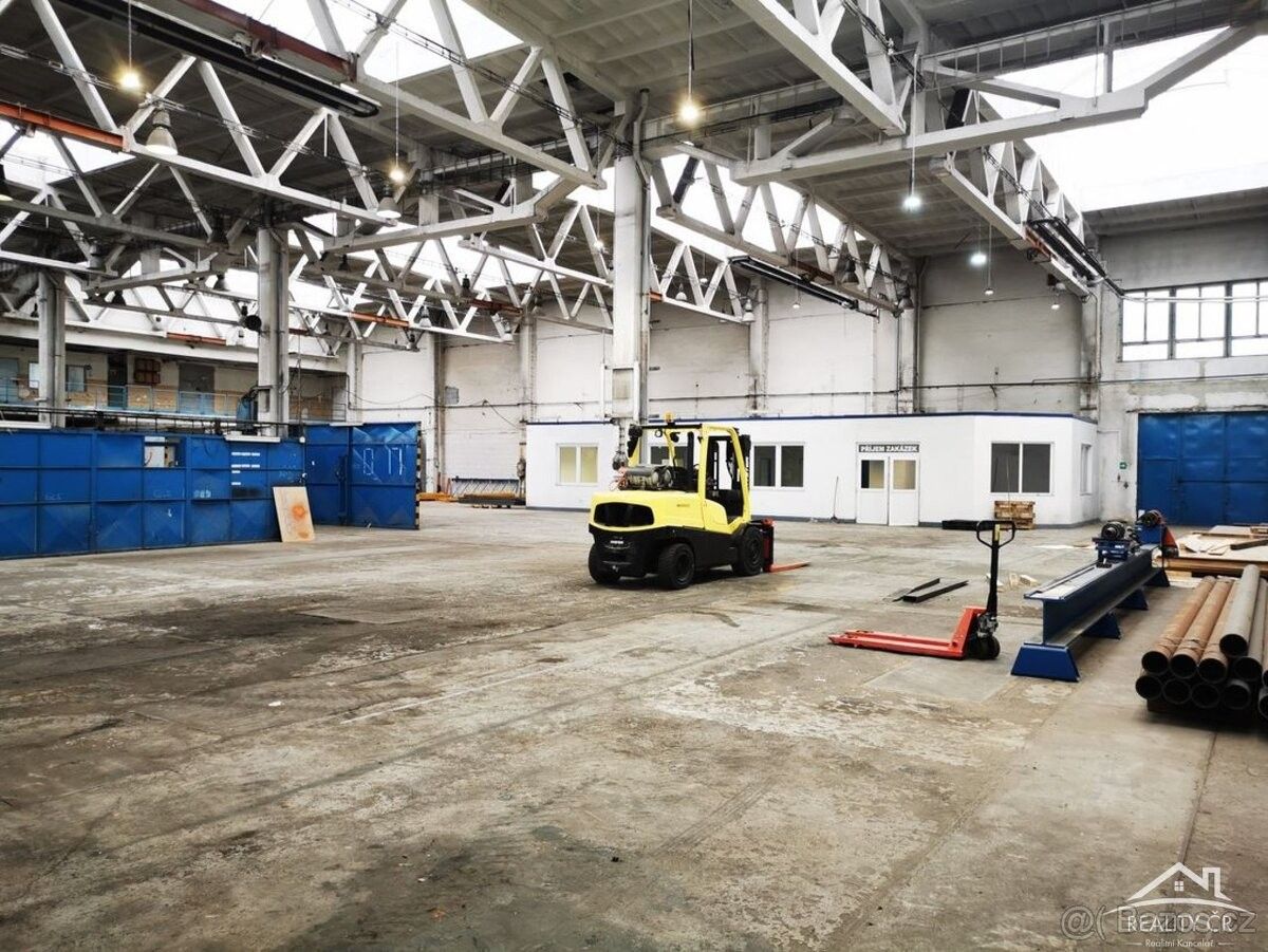 Sklady, Jihlava, 586 01, 1 880 m²