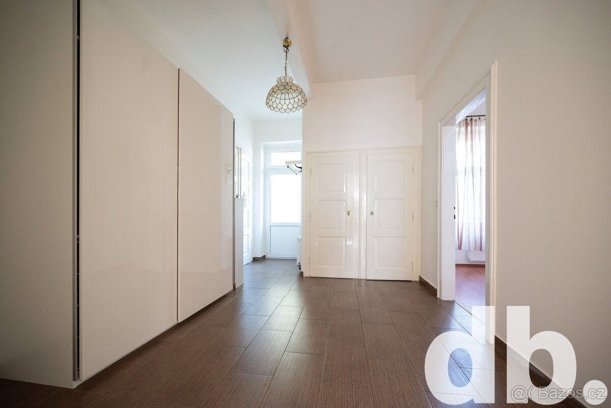 Pronájem byt - Praha, 120 00