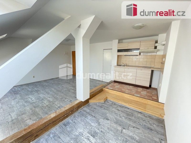 1+kk, Jindřicha Plachty, Praha, 32 m² - 1