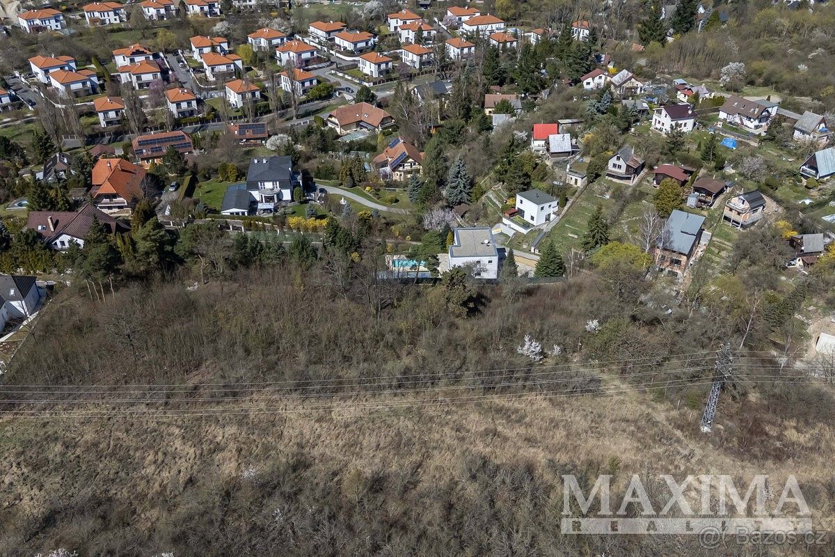 Stavební pozemek, Zlatníky-Hodkovice – pohled 4
